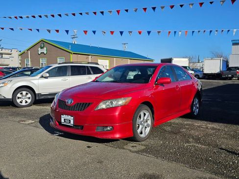 Used 2007 Toyota Camry SE image 3