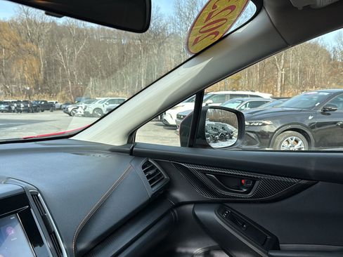 Used 2023 Subaru Crosstrek 2.0i Premium image 23