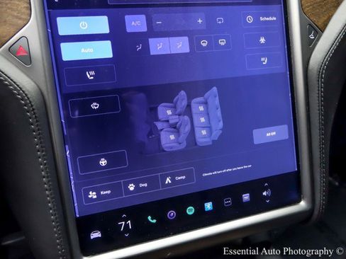 Used 2020 Tesla Model S Long Range Plus image 32