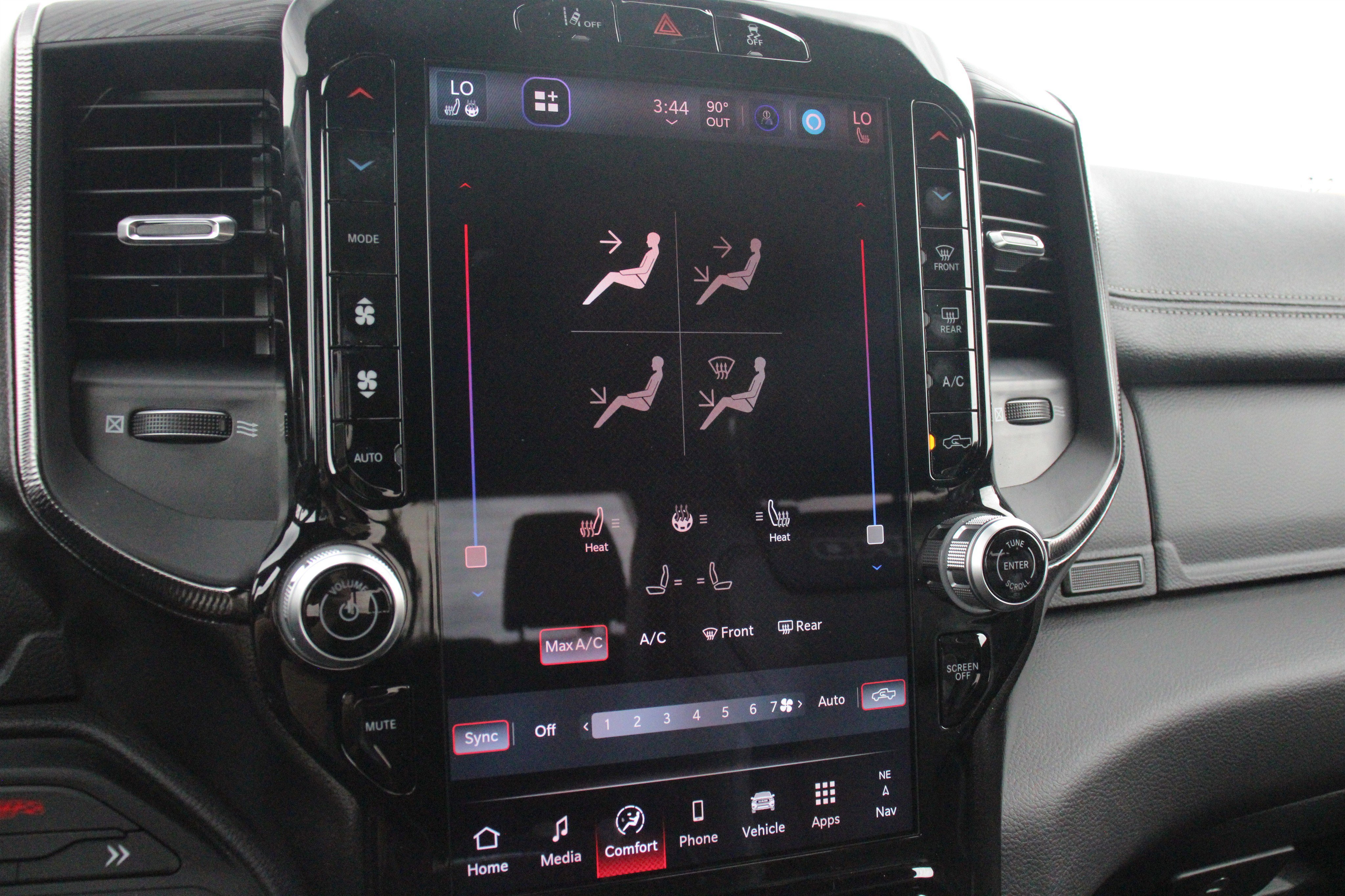 New 2026 RAM 1500 RHO AWD/4WD image 15