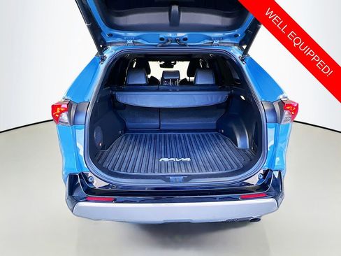 Used 2022 Toyota RAV4 XSE AWD/4WD image 26