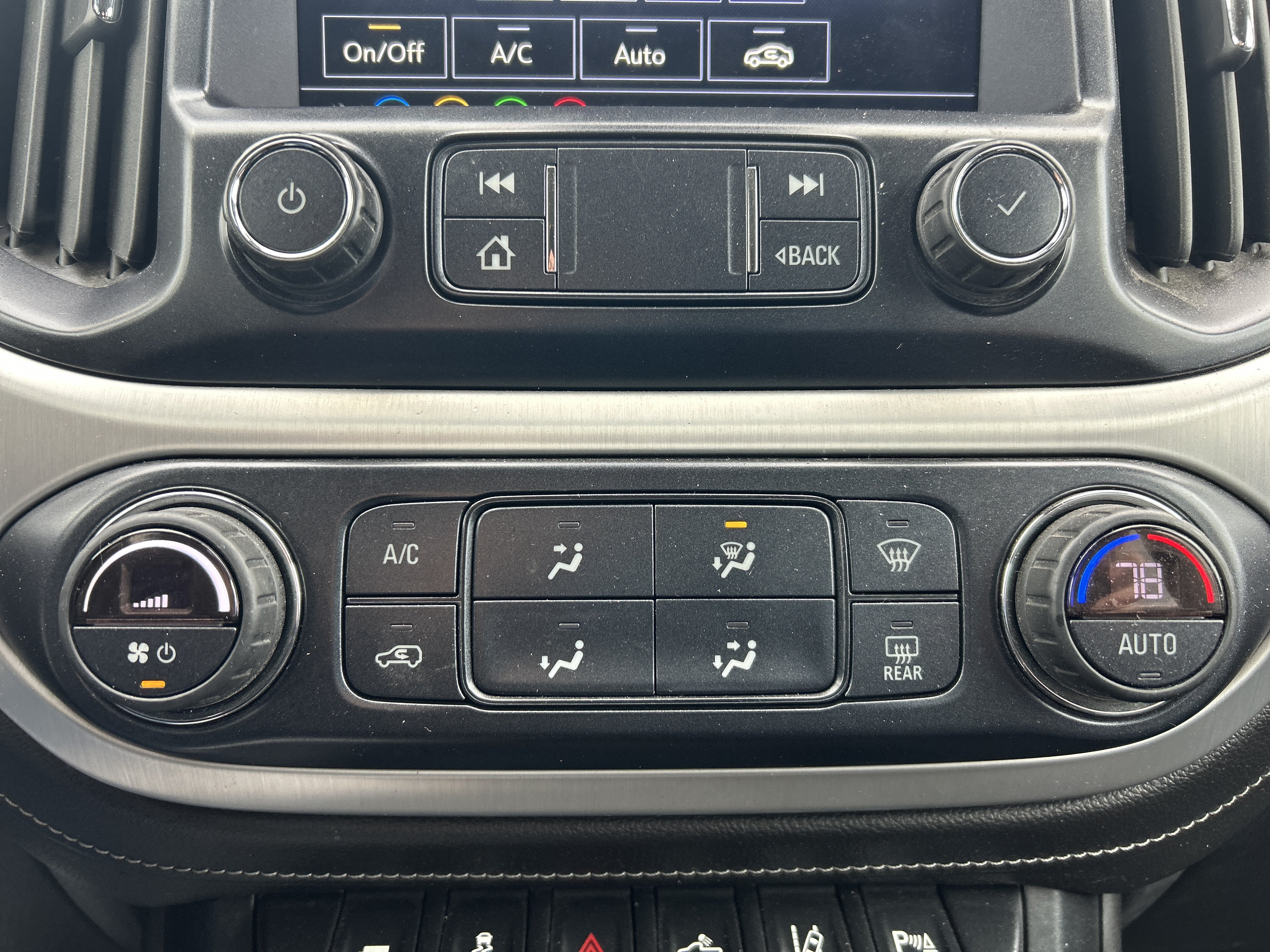 Used 2019 GMC Canyon SLE w/ Driver Alert Package AWD/4WD image 19