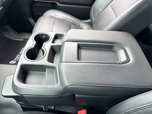 Used 2020 GMC Sierra 1500 SLT image 21