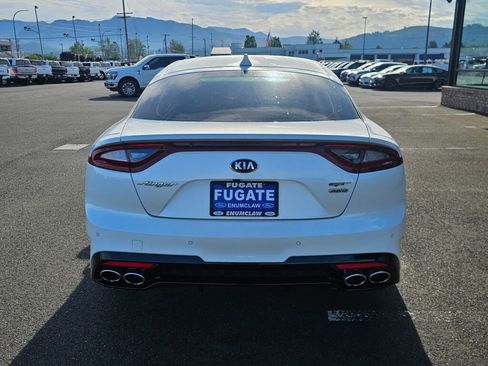 Used 2018 Kia Stinger GT2 AWD/4WD image 8