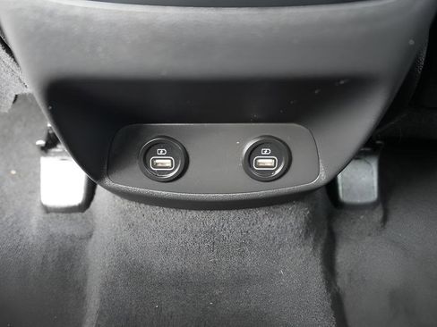 Certified 2023 Hyundai Santa Fe SEL image 19