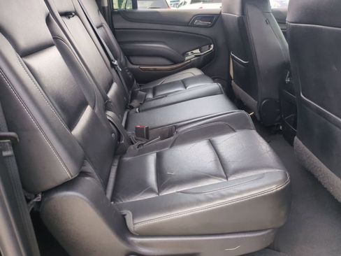 Used 2020 Chevrolet Suburban LT AWD/4WD image 19