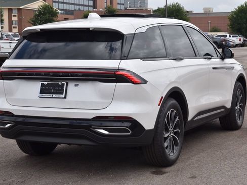 New 2026 Lincoln Nautilus Premier w/ Equipment Group 102A AWD/4WD image 36