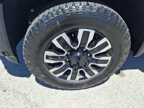 New 2026 GMC Sierra 2500 Denali Ultimate AWD/4WD image 5