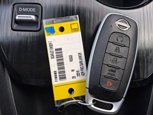 New 2026 Nissan Rogue SV image 33