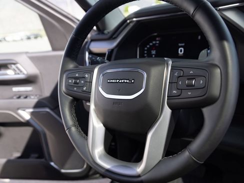 Used 2024 GMC Sierra 1500 Denali w/ Denali Reserve Package AWD/4WD image 32