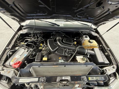 Used 2008 Ford F350 4x4 Regular Cab Super Duty image 20