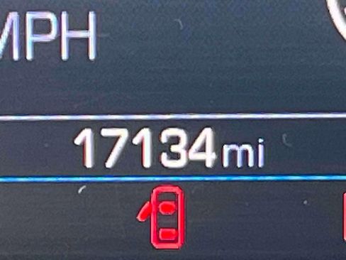 Used 2022 Chevrolet Equinox LT image 26