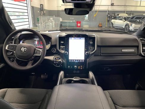 Used 2025 RAM 1500 Big Horn AWD/4WD image 14