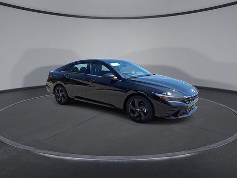 New 2026 Hyundai Elantra SEL Sport Premium w/ Cargo Package FWD image 2
