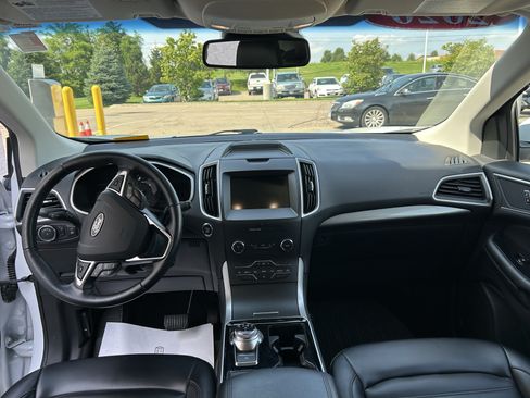 Used 2020 Ford Edge SEL w/ Convenience Package AWD/4WD image 19