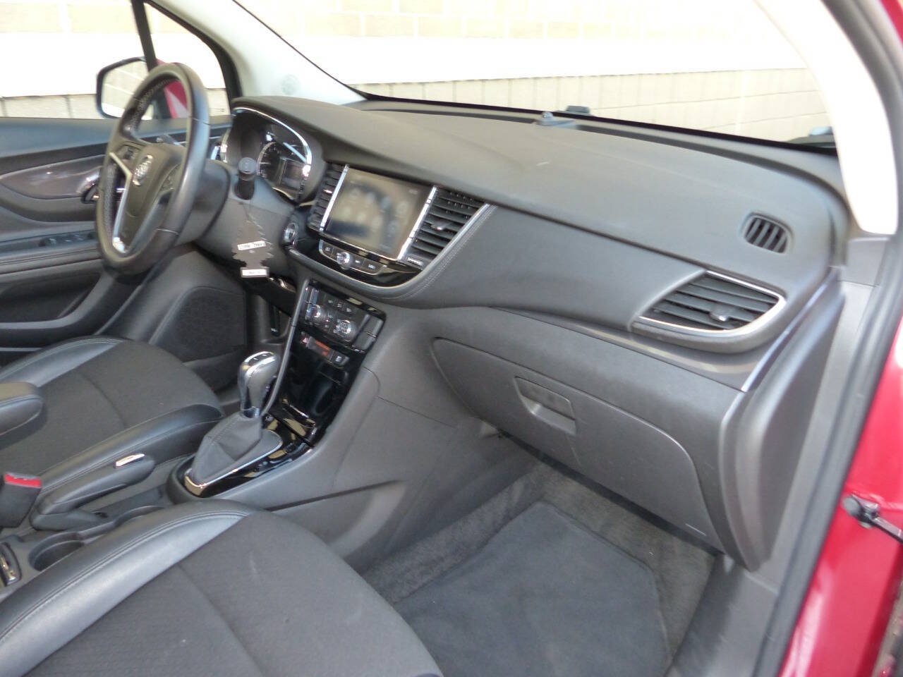Used 2019 Buick Encore Sport Touring w/ Safety Package FWD image 34