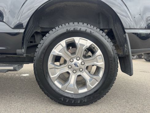 Certified 2023 Ford F150 Platinum w/ Equipment Group 701A High image 20