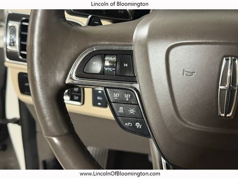 Certified 2024 Lincoln Navigator L Reserve AWD/4WD image 25