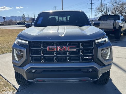 Used 2024 GMC Canyon AT4 w/ Technology Package image 8