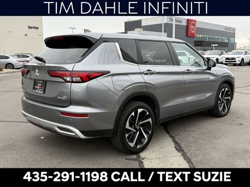 Used 2024 Mitsubishi Outlander SE image 9