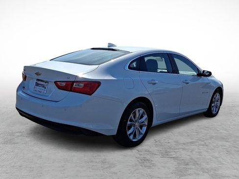 Used 2024 Chevrolet Malibu LT FWD image 5