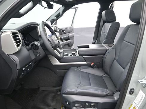 New 2026 Toyota Tundra Platinum image 12
