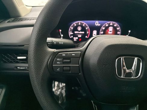 Used 2024 Honda Accord EX image 25