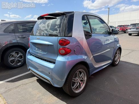 Used 2015 smart fortwo Coupe RWD image 4