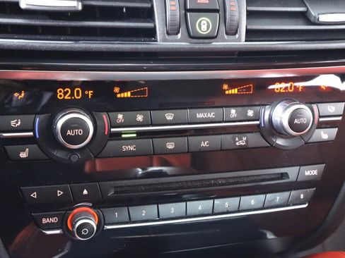 Used 2017 BMW X6 xDrive35i image 21