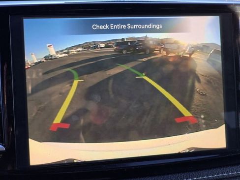 Used 2026 Chrysler Pacifica Limited image 6