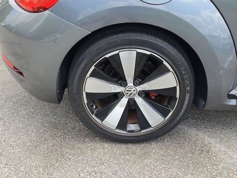 Used 2013 Volkswagen Beetle 2.0T FWD image 5