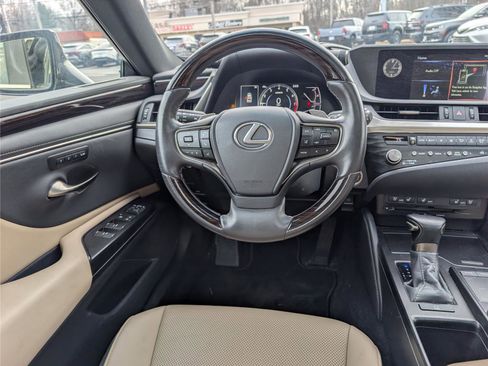 Used 2021 Lexus ES 350 w/ Premium Package image 14