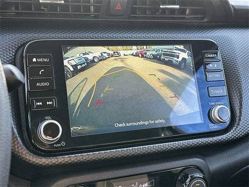 Used 2021 Nissan Kicks SV image 13