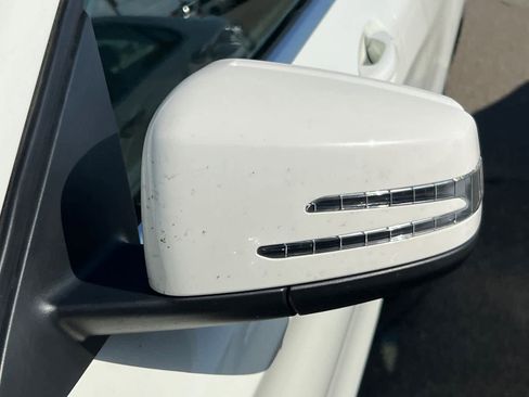 Used 2018 Mercedes-Benz GLA 250 4MATIC image 9