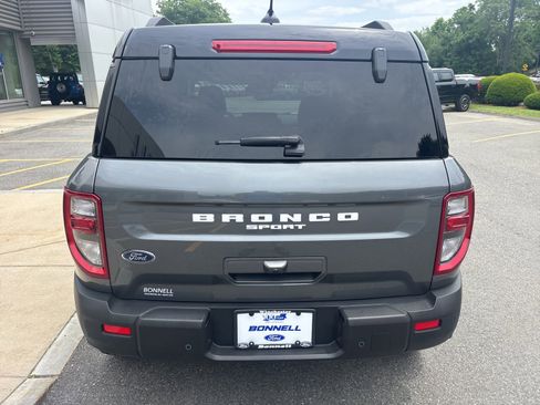 Used 2025 Ford Bronco Sport Outer Banks w/ Outer Banks Tech Package+ AWD/4WD image 4