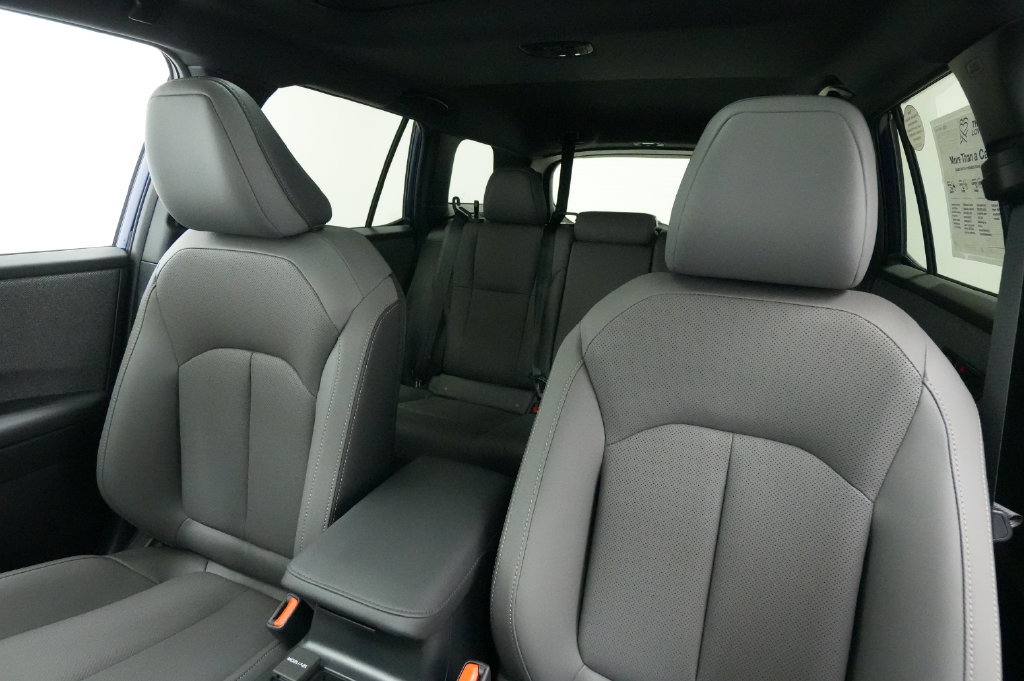 New 2026 Subaru Outback Limited AWD/4WD image 12