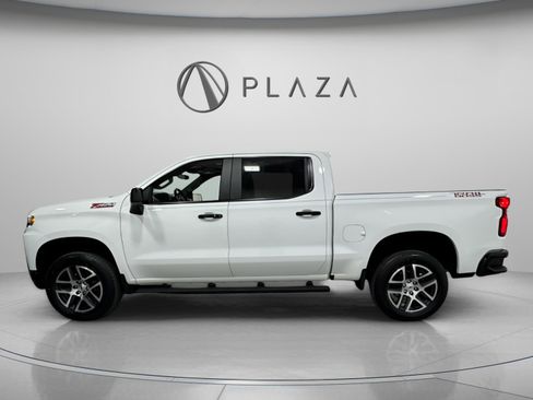 Used 2020 Chevrolet Silverado 1500 LT Trail Boss image 2