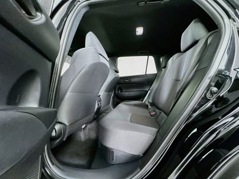Used 2024 Toyota Corolla Cross AWD Hybrid image 22