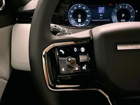 Certified 2026 Land Rover Range Rover Evoque S image 20