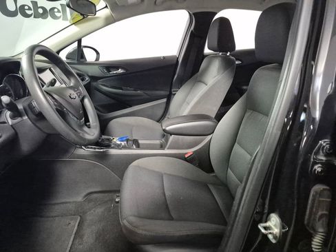 Used 2016 Chevrolet Cruze LT w/ Convenience Package FWD image 9