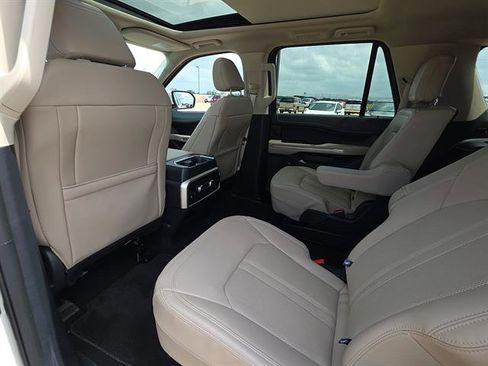 Used 2024 Ford Expedition Max Limited RWD image 21