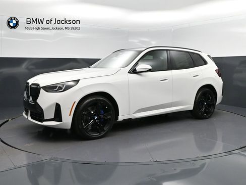 New 2026 BMW X3 xDrive30 w/ M Sport Package AWD/4WD image 3