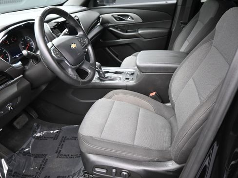 Certified 2023 Chevrolet Traverse LT image 12