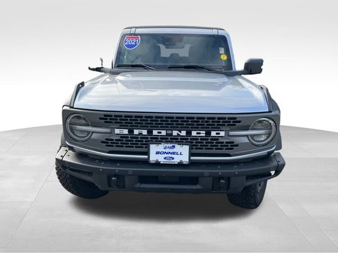 Used 2021 Ford Bronco Badlands image 8