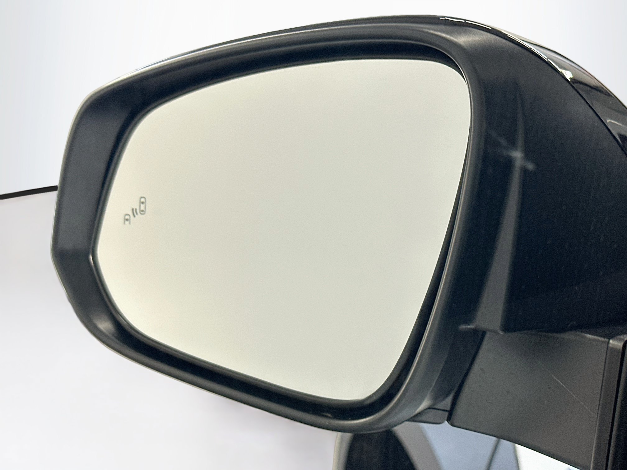 Used 2023 Subaru Solterra AWD image 16