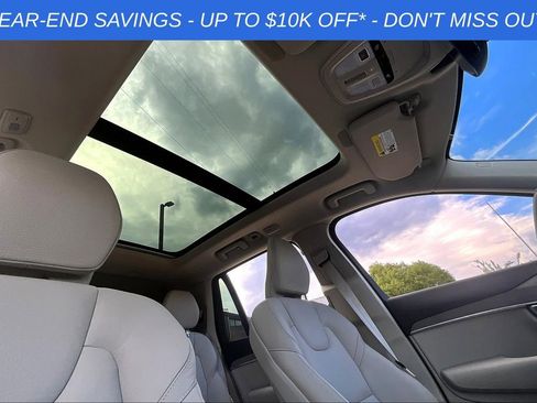 Used 2025 Volvo XC90 B6 Plus w/ Protection Package Premier image 35