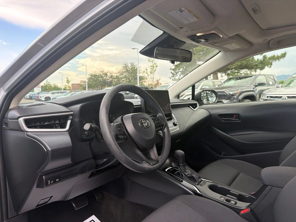 Used 2023 Toyota Corolla LE w/ LE Premium Package FWD image 24