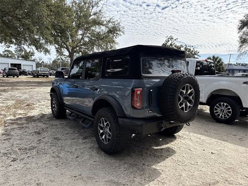 Used 2023 Ford Bronco Badlands image 5