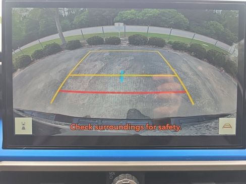 Used 2024 Toyota Tacoma TRD Sport image 25