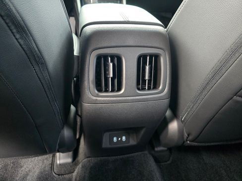 Used 2025 Hyundai Tucson SEL FWD image 24